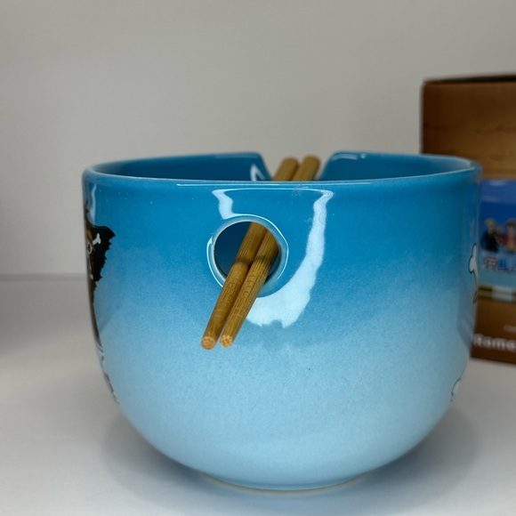 One Piece Blue  Ramen Bowl - Picture 3 of 10